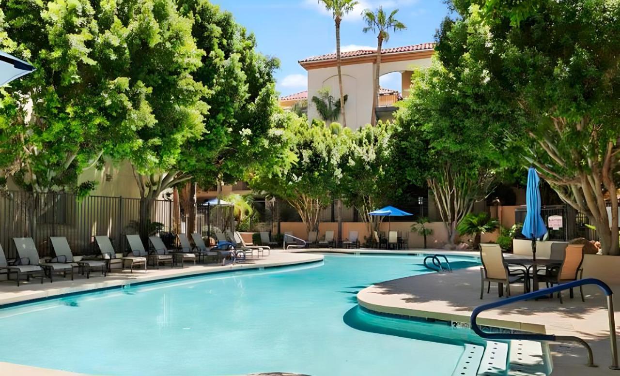 Biltmore Bliss Desert Retreat! Phoenix Bagian luar foto